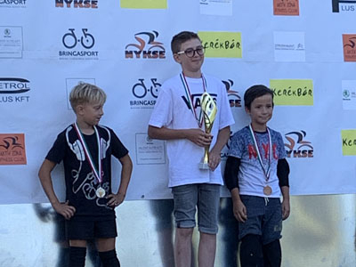 Junior kategória helyezettjei