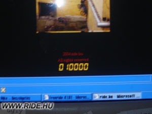 10000. LÁTOGATÓ